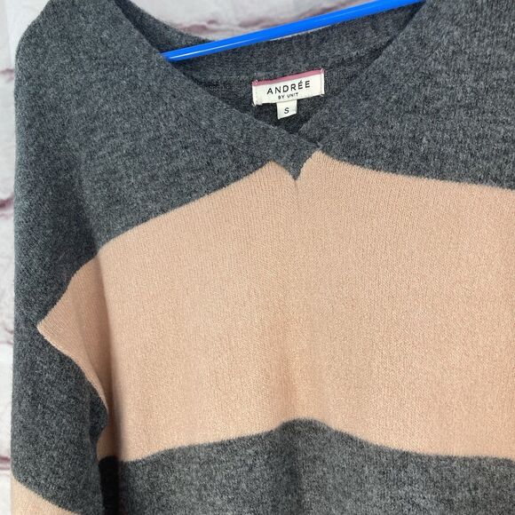 Andree by Unit Sweater Women SZ S Gray Peach Black Colorblock Pullover Casual - Picture 4 of 9